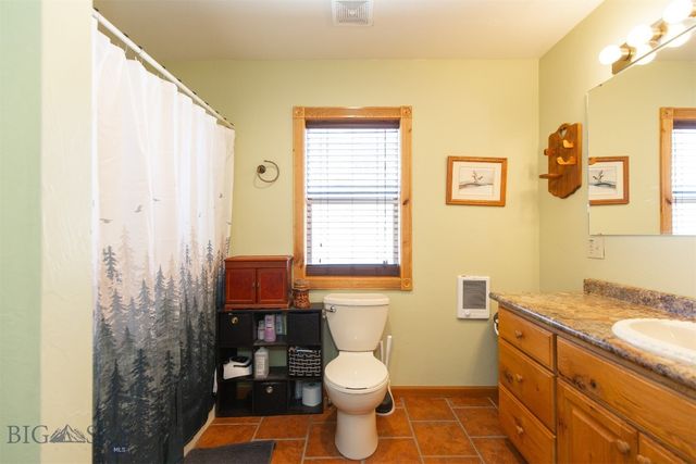 106 E Hamilton Street, Sheridan, MT 59749