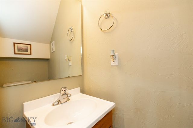 106 E Hamilton Street, Sheridan, MT 59749