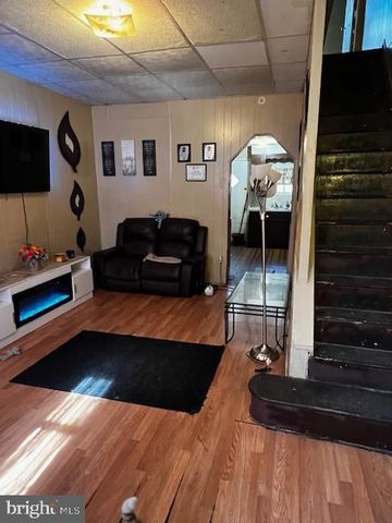 257 E ELKHART ST, Philadelphia, PA 19134