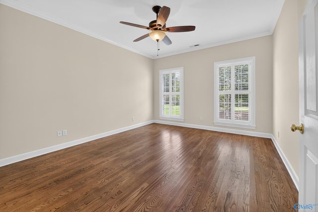 214 Lakepoint Drive, Gadsden, AL 35901