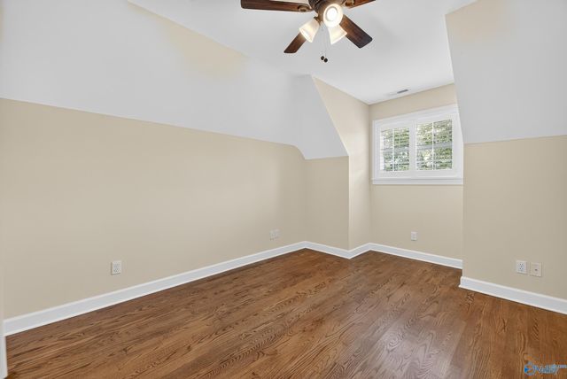 214 Lakepoint Drive, Gadsden, AL 35901