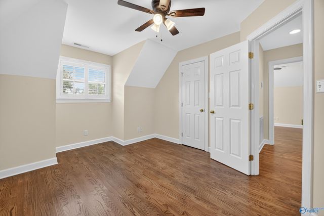 214 Lakepoint Drive, Gadsden, AL 35901