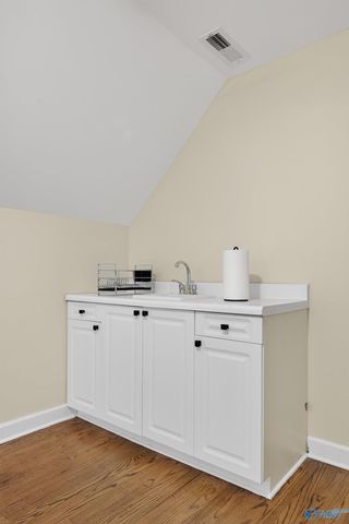 214 Lakepoint Drive, Gadsden, AL 35901