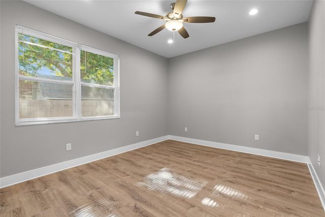 6356 30TH WAY N, St Petersburg, FL 33702