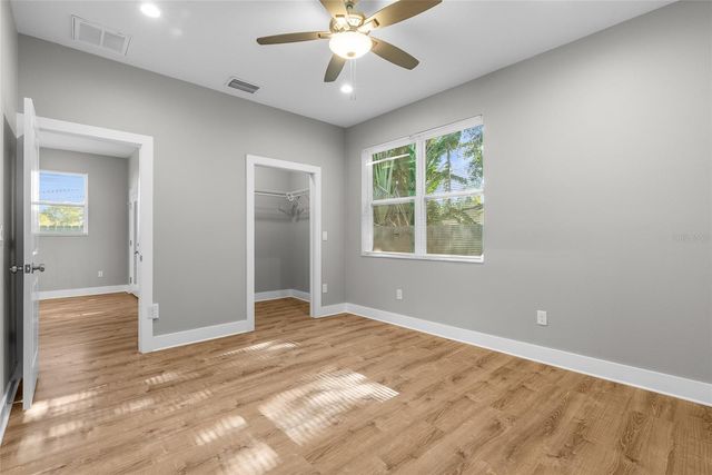 6356 30TH WAY N, St Petersburg, FL 33702