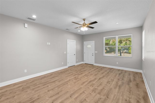 6356 30TH WAY N, St Petersburg, FL 33702