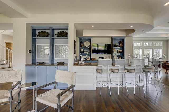 17 Marsh Dr, Hilton Head Island, SC 29928