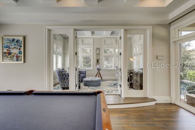 17 Marsh Dr, Hilton Head Island, SC 29928