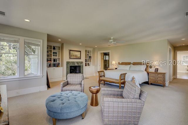 17 Marsh Dr, Hilton Head Island, SC 29928