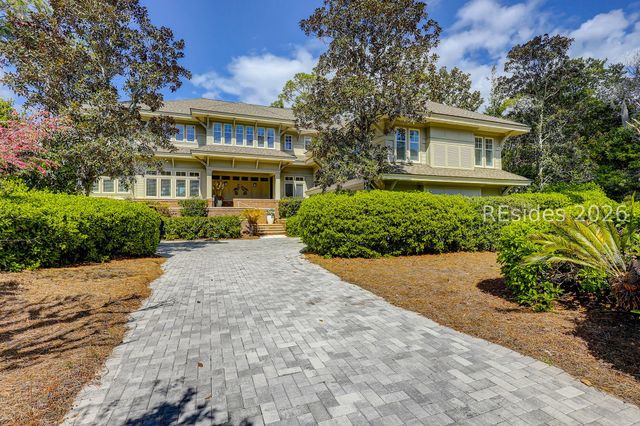 17 Marsh Dr, Hilton Head Island, SC 29928