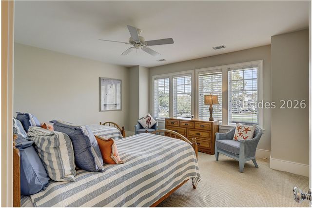 17 Marsh Dr, Hilton Head Island, SC 29928