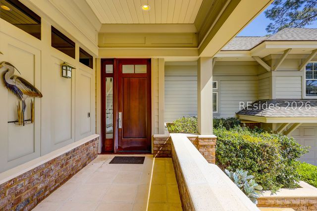 17 Marsh Dr, Hilton Head Island, SC 29928
