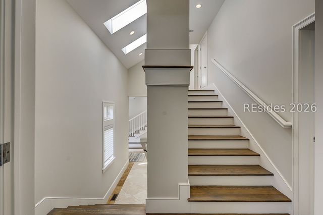 17 Marsh Dr, Hilton Head Island, SC 29928