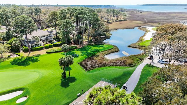 17 Marsh Dr, Hilton Head Island, SC 29928
