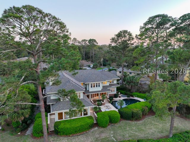 17 Marsh Dr, Hilton Head Island, SC 29928