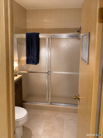 212 Agawam Drive B, Stratford, CT 06614