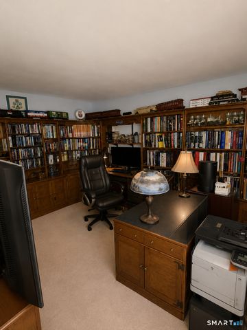 212 Agawam Drive B, Stratford, CT 06614