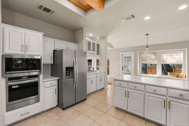 15743 Dawn Crest, San Antonio, TX 78248