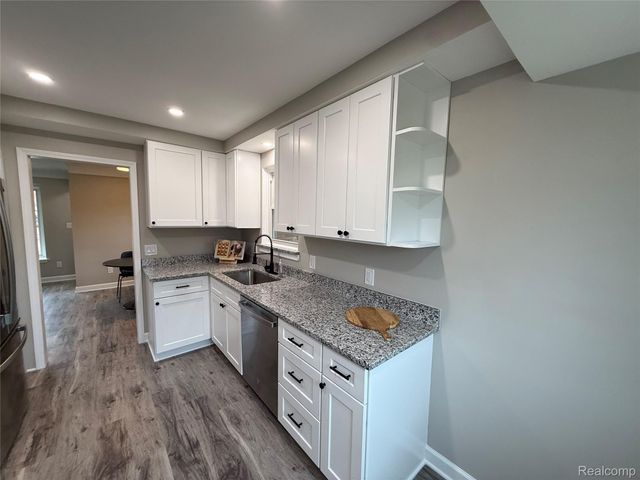 35622 Minton Street, Livonia, MI 48150