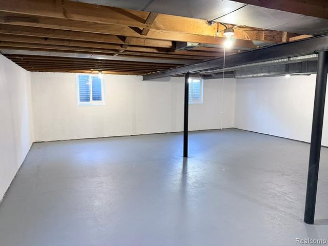 35622 Minton Street, Livonia, MI 48150