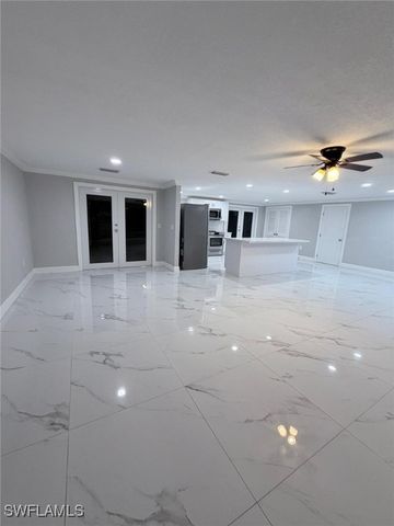 1015 Wilshire DR, Fort Myers, FL 33919