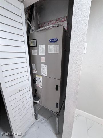 1015 Wilshire DR, Fort Myers, FL 33919