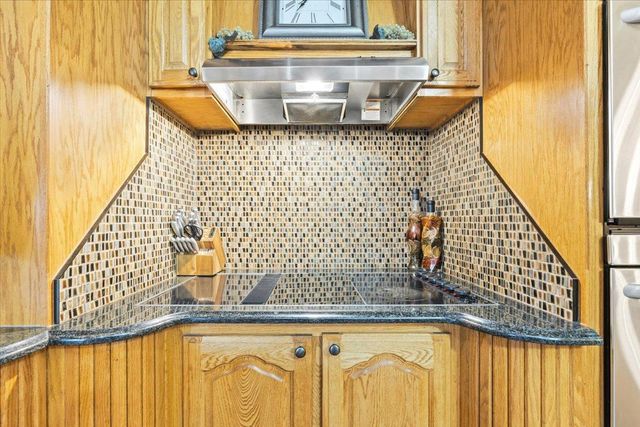 31813 Lakeway Drive NE, Cambridge, MN 55008