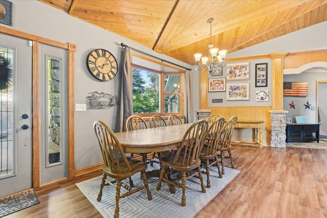 31813 Lakeway Drive NE, Cambridge, MN 55008