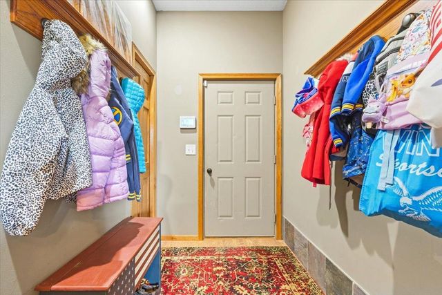 31813 Lakeway Drive NE, Cambridge, MN 55008
