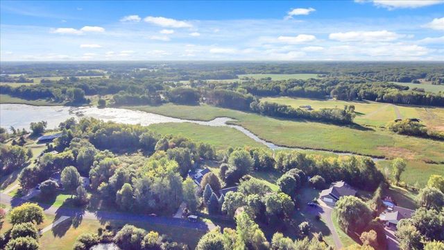 31813 Lakeway Drive NE, Cambridge, MN 55008