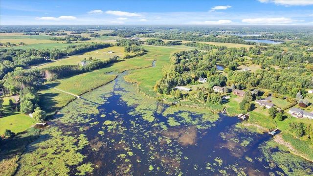 31813 Lakeway Drive NE, Cambridge, MN 55008