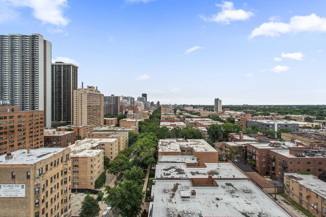 6150 N Kenmore Avenue 15B, Chicago, IL 60660