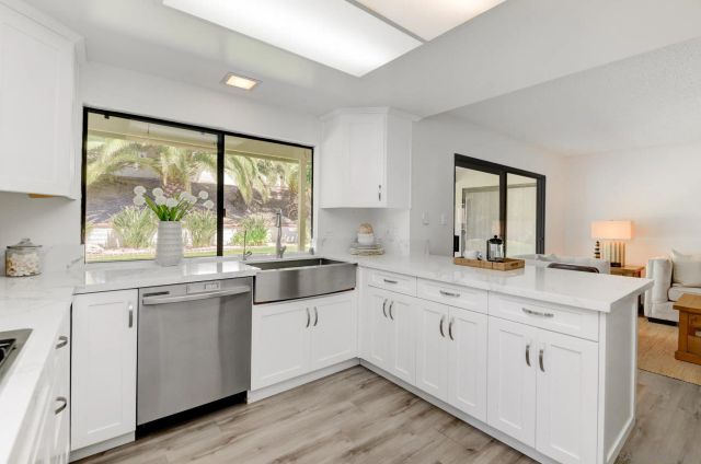 3408 Viewpoint, Oceanside, CA 92056