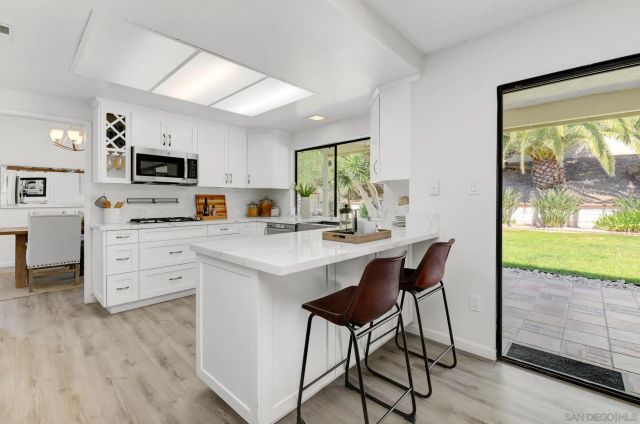 3408 Viewpoint, Oceanside, CA 92056