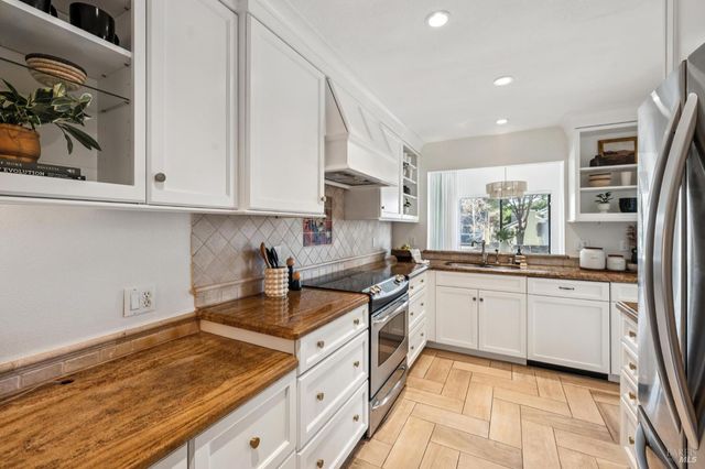 115 Eucalyptus Knoll St, Mill Valley, CA 94941