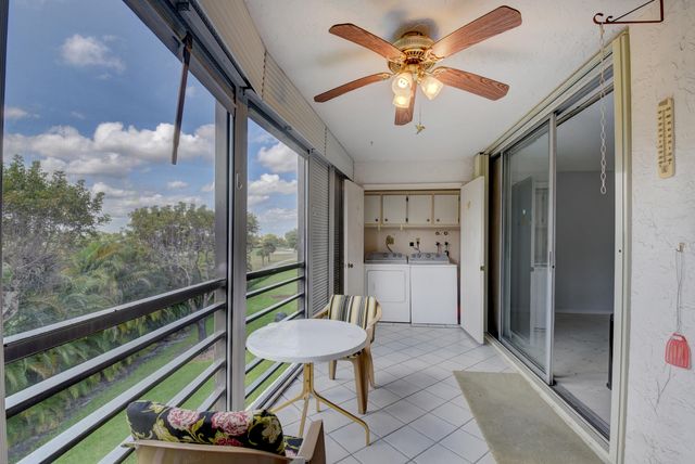 23247 N Barwood Ln Lane N 305, Boca Raton, FL 33428