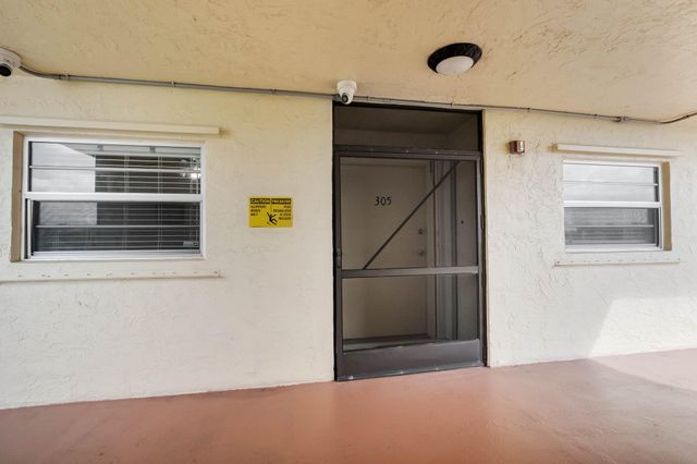 23247 N Barwood Ln Lane N 305, Boca Raton, FL 33428