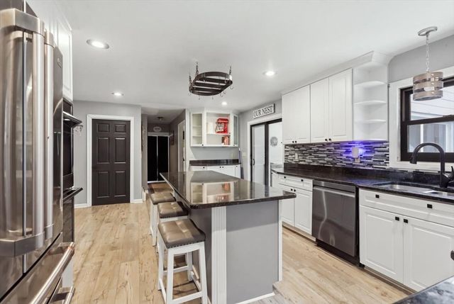 3 Palmer Court, Freetown, MA 02717