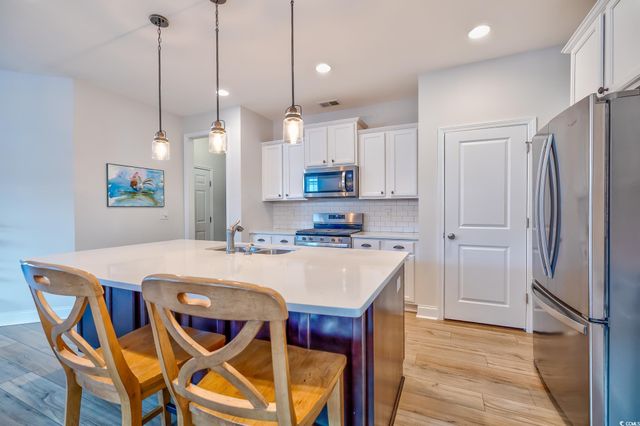 2052 Silver Island Way, Murrells Inlet, SC 29576