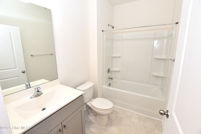 584 Golden Villas Drive, Rocky Mount, NC 27804
