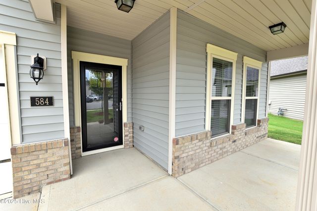 584 Golden Villas Drive, Rocky Mount, NC 27804