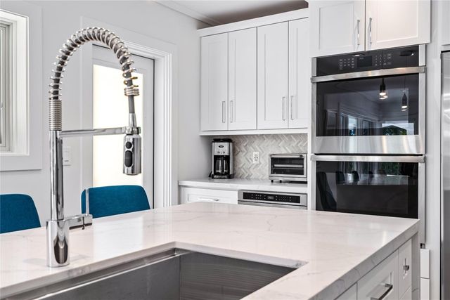 2600 NE 26th Avenue, Fort Lauderdale, FL 33306