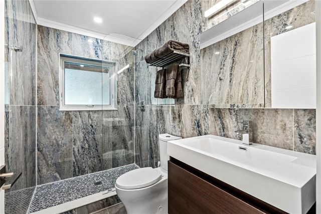 2600 NE 26th Avenue, Fort Lauderdale, FL 33306