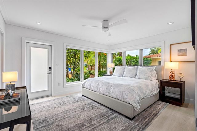 2600 NE 26th Avenue, Fort Lauderdale, FL 33306