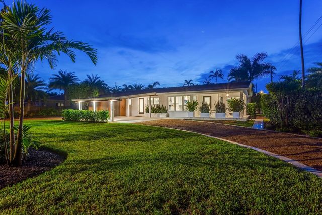 2600 NE 26th Avenue, Fort Lauderdale, FL 33306