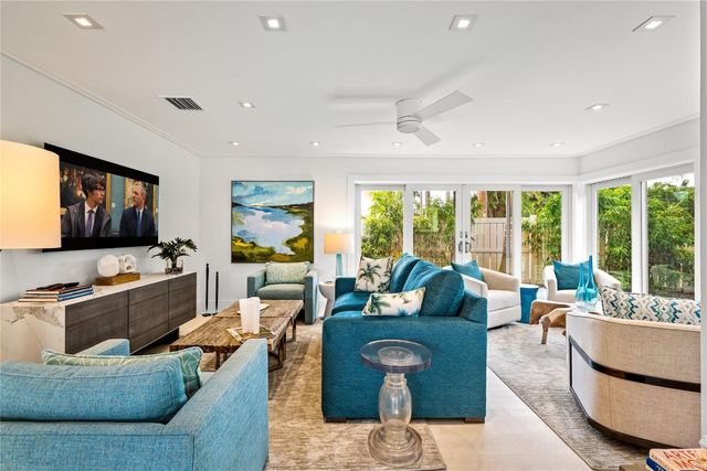 2600 NE 26th Avenue, Fort Lauderdale, FL 33306