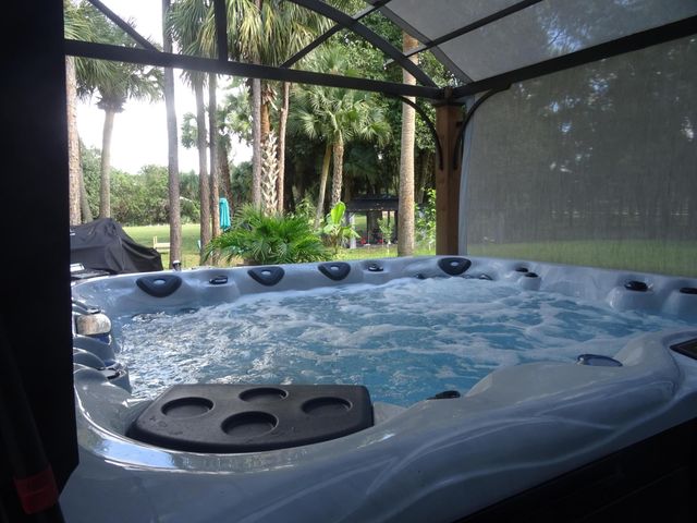 930 Rambling Drive Circle, Wellington, FL 33414