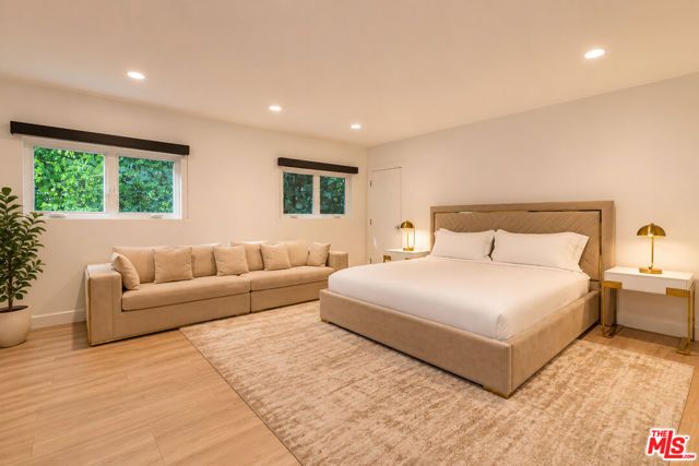 703 N Maple Drive, Beverly Hills, CA 90210