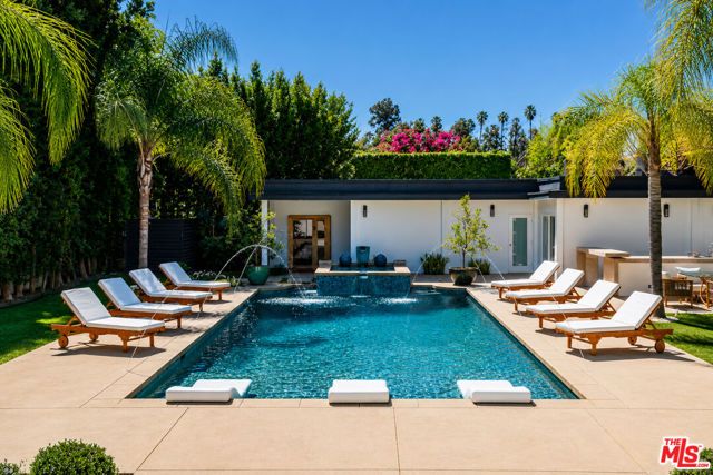 703 N Maple Drive, Beverly Hills, CA 90210