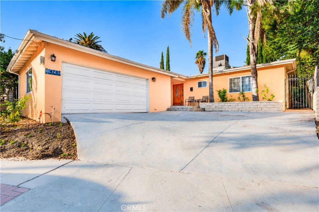 4707 Cardenas Avenue, Woodland Hills, CA 91364 — exterior